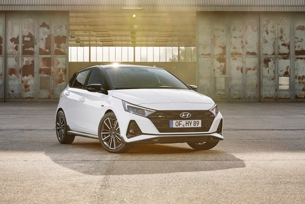 Nová generácia kompaktného hatchbacku Hyundai i20 s predným náhonom