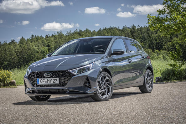 Nová generácia kompaktného hatchbacku Hyundai i20 s predným náhonom