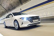 Modernizovaný sedan Hyundai Grandeur šiestej generácie fotografia 5