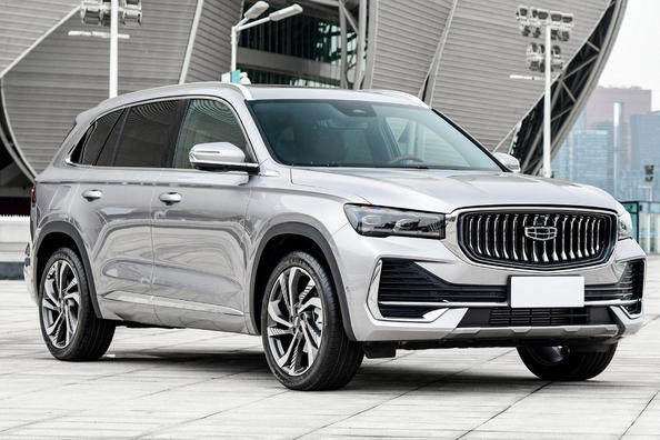 Prebehla prezentácia vlajkového crossoveru Geely Xingyue L