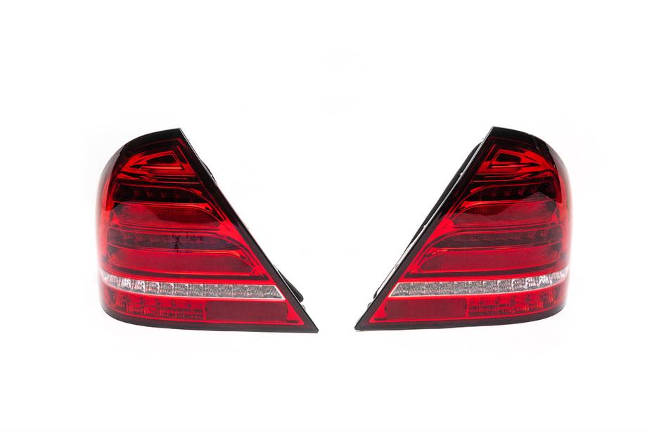 Mercedes C-trieda W203 2000–2007 Zadné LED brzdové svetlá (2 ks) Fotografia 3