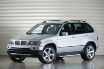BMW X5 E53 1999–2006 Bočné nášľapy Tayga Grey (2 ks, hliník) fotografia 1