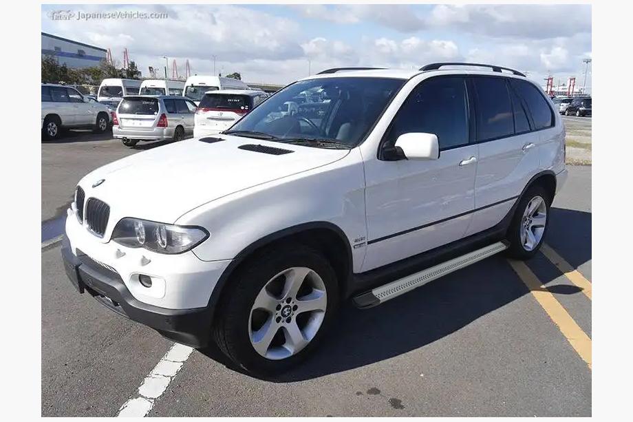 BMW X5 E53 1999–2006 Bočné prahy Maya V2 (2 ks, hliník) Image