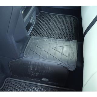 Zadný tunelový koberček (Stingray Premium)