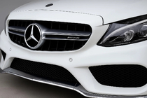 Mercedes C-class W205 2014–2021 Predná maska v C63 dizajne (pre Avantgarde/AMG-Line/C43 AMG) fotografia 1