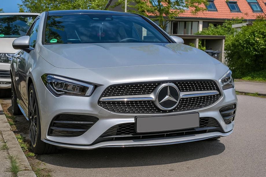 Mercedes CLA C118 2019– Predná maska Diamond Silver (pre 2019-2022) Image