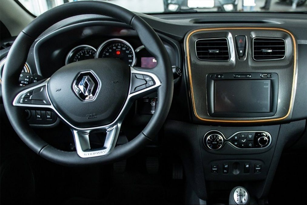 Kombi so zvýšenou priechodnosťou Renault Logan MCV Stepway