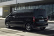 Recenzia elektrického minivanu Peugeot e-Traveller fotografia 4