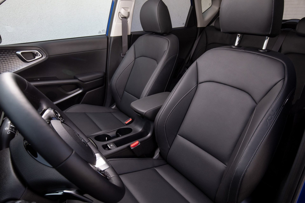 Subkompaktný elektrický crossover KIA Soul EV
