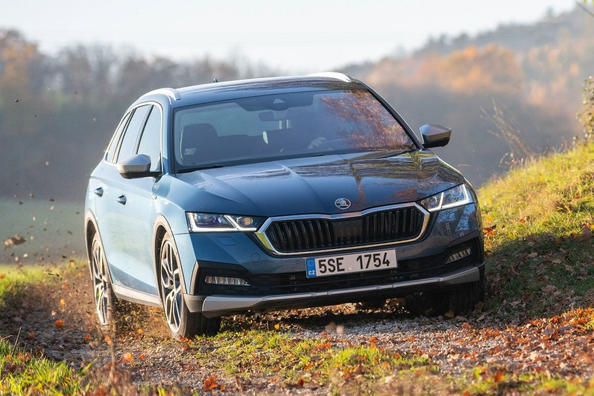 Test terénneho kombi Skoda Octavia Scout