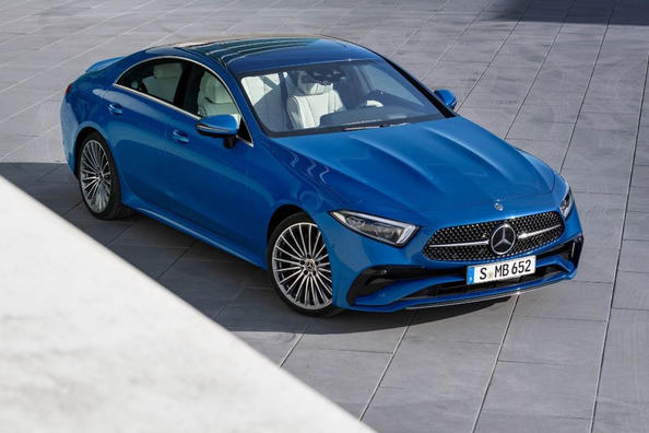 Štvorkolesový sedan typu kupé Mercedes-Benz CLS-Class