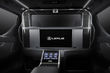 Recenzia prémiového minivanu Lexus LM fotografia 8