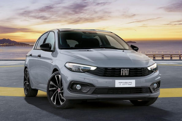 Modernizovaný päťdverový hatchback Fiat Tipo Hatchback