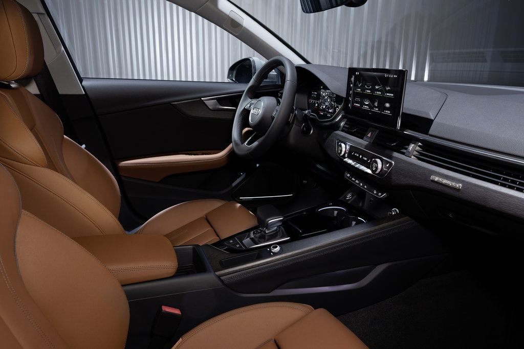 Modernizované Audi A4 allroad quattro so zvýšenou svetlou výškou