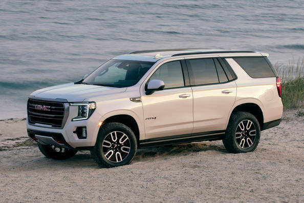 Prehľad veľkého osemmiestneho SUV GMC Yukon Fotografia 2