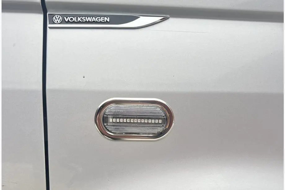 Volkswagen T5 Transporter 2003–2010 Chrómové kryty smeroviek OmsaLine (2 ks, nerez) Fotografia 1