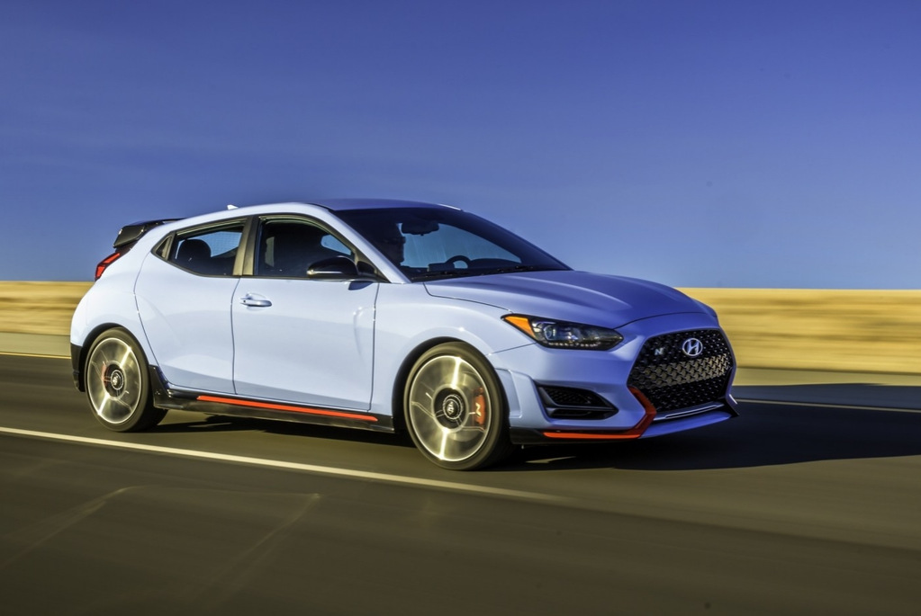 Recenzia športového hatchbacku Hyundai Veloster N