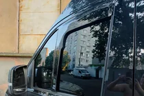 Volkswagen Crafter 2016– Okenné veterné deflektory (2 ks, HIC) fotografia 3
