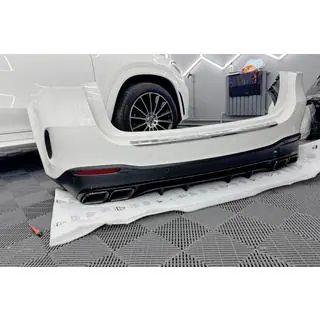 Zadný difúzor s koncovkami výfuku GLE63 Black (2018-2026) fotografia 3