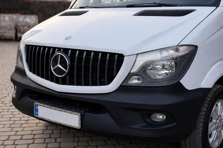 Mercedes Sprinter W906 2006–2018 Predná maska GT Panamericana Chrome (2013-2018) Image