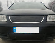 Volkswagen Caddy 2004–2010 Zimná clona na masku chladiča pre LIFE (horná) fotografia 1