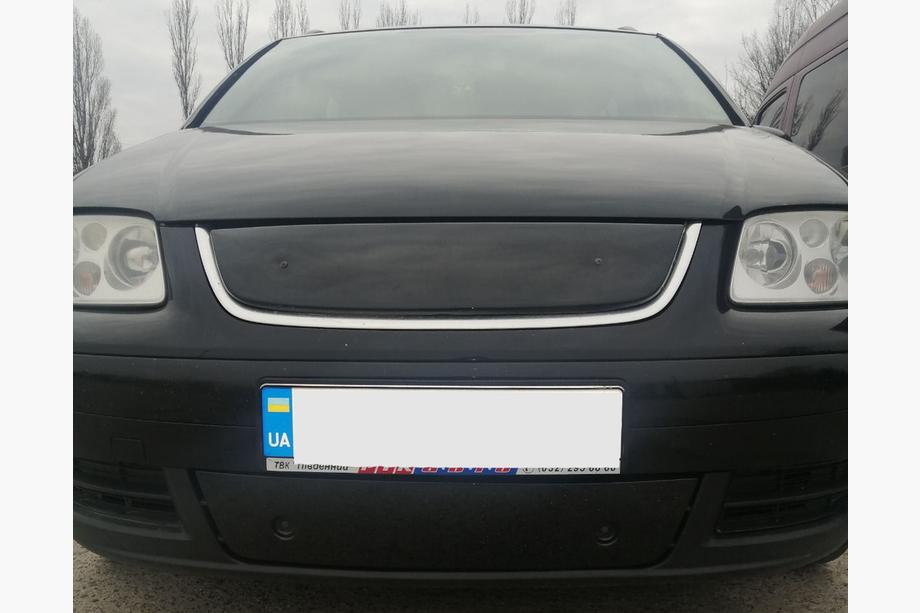Volkswagen Caddy 2004–2010 Zimná clona na masku chladiča pre LIFE (horná) Image