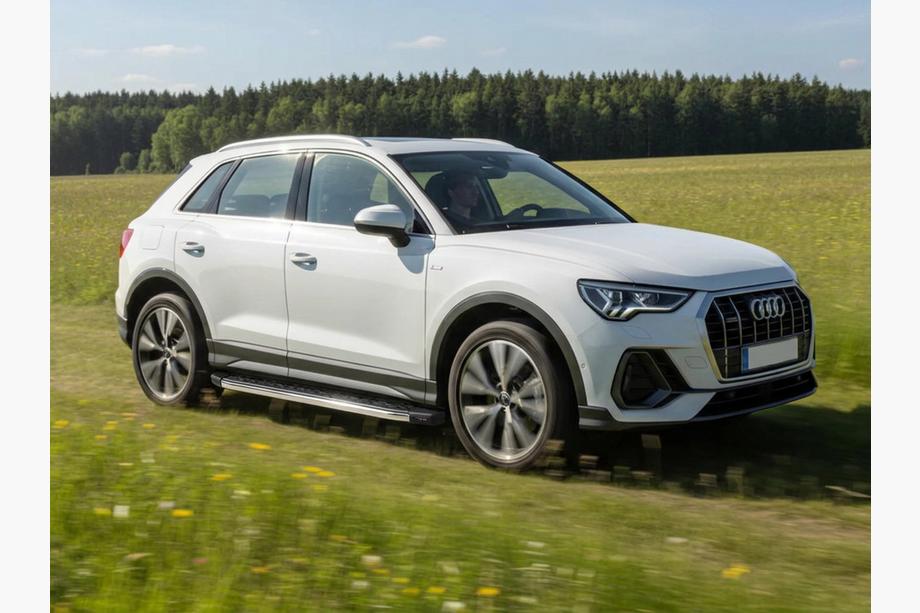 Audi Q3 2019–2025 Bočné nášľapy BlackLine (2 ks, hliník) Image