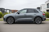 Audi Q3 2019–2025 Bočné prahy Tayga Black (2 ks, hliník) fotografia 1