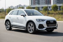 Audi Q3 2019–2025 Bočné nášľapy Tayga V2 (2 ks, hliník) fotografia 1