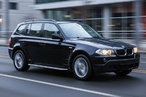 BMW X3 E83 2003–2010 Bočné nášľapy Maydos V2 (2 ks, hliník) fotografia 1