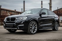 BMW X4 F26 2014–2018 Bočné nášľapy Bosphore Black (2 ks, hliník) fotografia 1