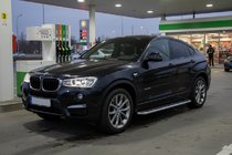 BMW X4 F26 2014–2018 Bočné nášľapy Maydos V1 (2 ks, hliník) fotografia 1