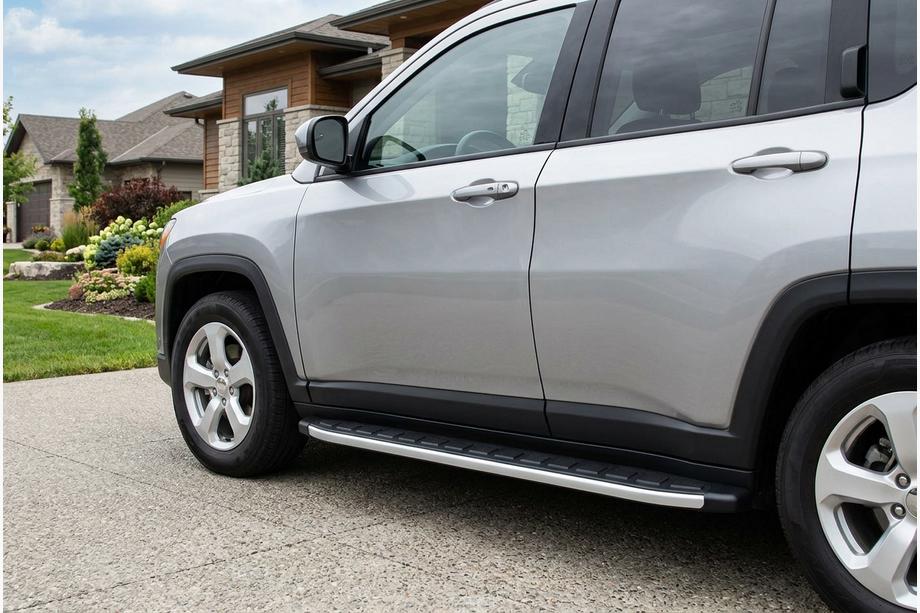 Jeep Compass 2016– Bočné nášľapy Fullmond (2 ks, hliník) Image
