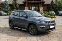 Jeep Compass 2016– Bočné nášľapy Tayga V2 (2 ks, hliník) fotografia 1