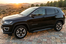 Jeep Compass 2016– Bočné nášľapy Vision New Black (2 ks, hliník) fotografia 1