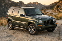 Jeep Cherokee/Liberty 2002–2007 Bočné nášľapy BlackLine (2 ks, hliník) fotografia 1