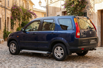 Honda CRV 2001–2006 Bočné nášľapy Maya V2 (2 ks, hliník) fotografia 1
