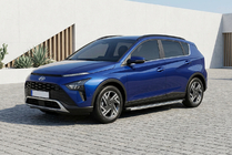 Hyundai Bayon 2021– Bočné nášľapy BlackLine (2 ks, hliník) fotografia 1