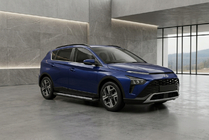 Hyundai Bayon 2021– Bočné nášľapy Vision New Black (2 ks, hliník) fotografia 1