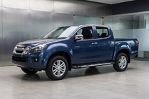 Isuzu D-Max 2011–2019 Bočné nášľapy Sunrise (2 ks, hliník) fotografia 1