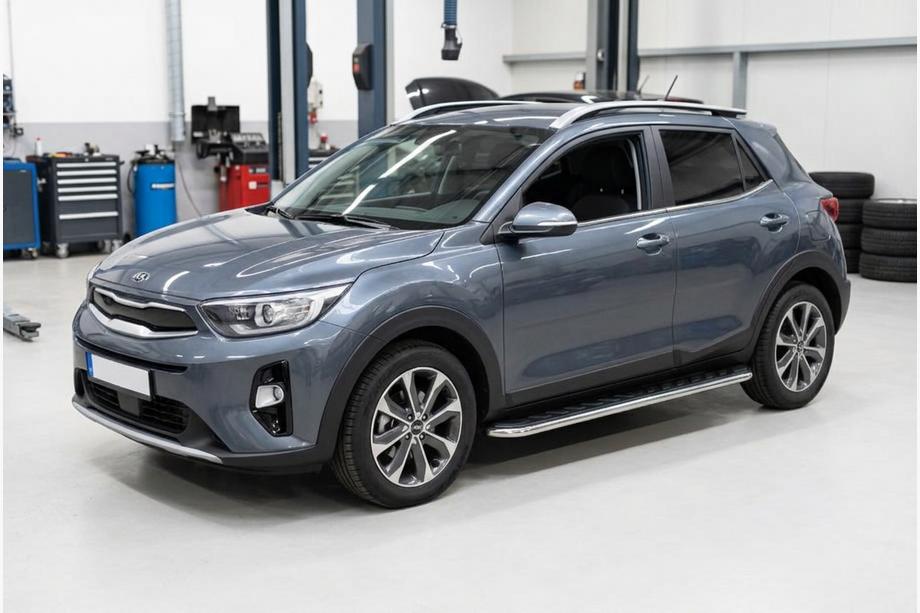 Kia Stonic 2017– Bočné nášľapy Maydos V1 (2 ks, hliník) Image