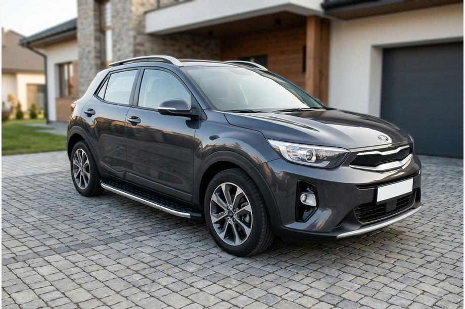 Kia Stonic 2017– Bočné nášľapy BlackLine (2 ks, hliník) Image