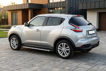 Nissan Juke 2020– Bočné nášľapy Maya V1 (2 ks, hliník) fotografia 1