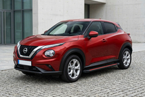Nissan Juke 2020– Bočné nášľapy Maya Red (2 ks., hliník) fotografia 1