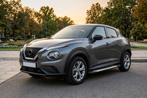 Nissan Juke 2020– Bočné prahy Line (2 ks, hliník) fotografia 1
