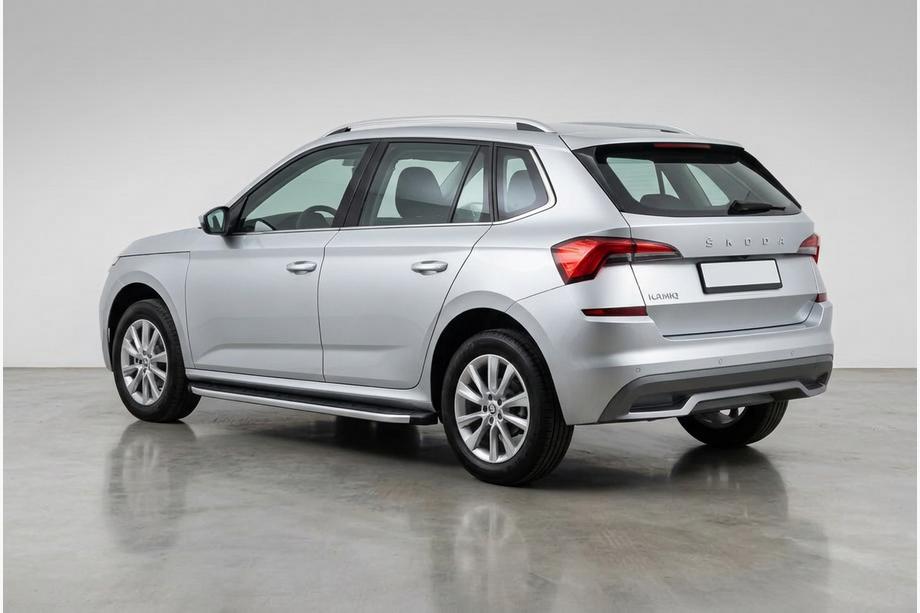 Skoda Kamiq 2019– Bočné nášľapy Fullmond (2 ks, hliník) Image