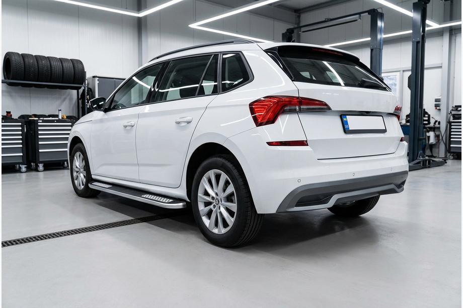 Skoda Kamiq 2019– Bočné nášľapy Tayga V2 (2 ks, hliník) Image