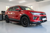 SsangYong Korando 2019– Bočné nášľapy Maya Red (2 ks., hliník) fotografia 1