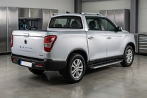 SsangYong Musso II 2018– Bočné nášľapy Maya V1 (2 ks, hliník) fotografia 1