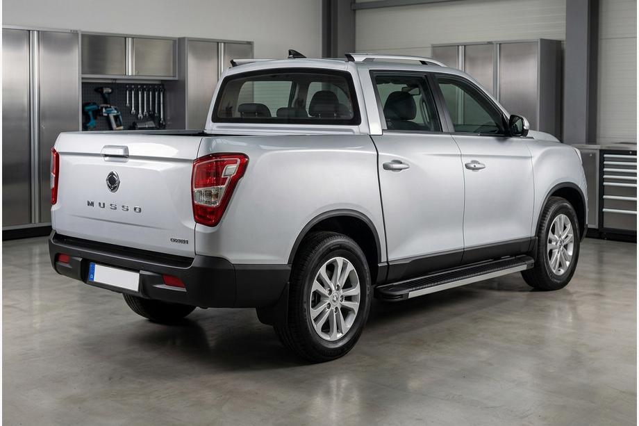 SsangYong Musso II 2018– Bočné nášľapy Maya V1 (2 ks, hliník) Image